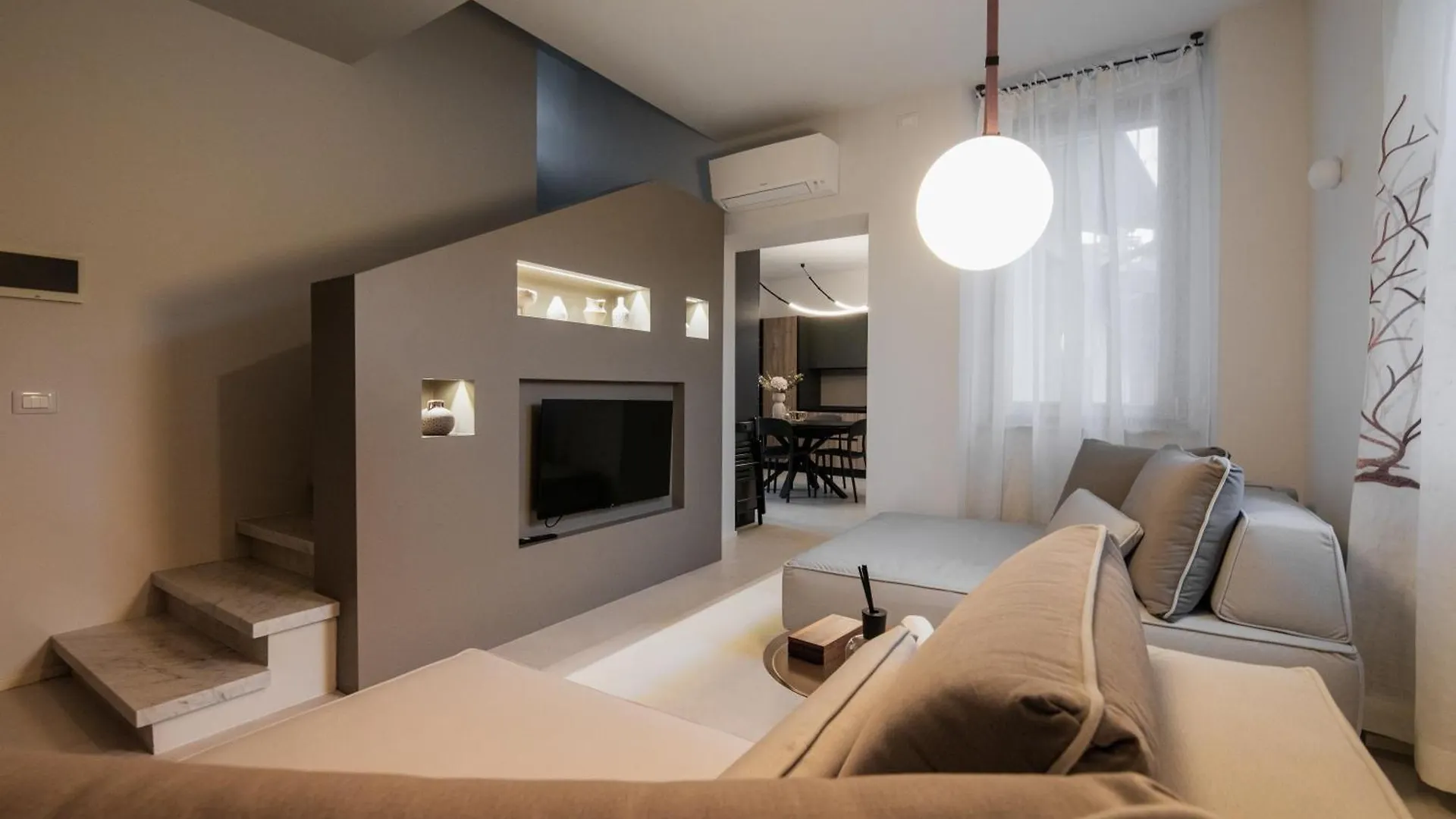 Vicolo Dei Signori Apartment Desenzano del Garda Italy